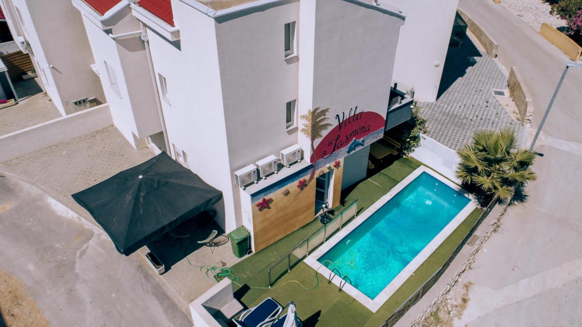 Villa Jasmina ノヴァリャ エクステリア 写真